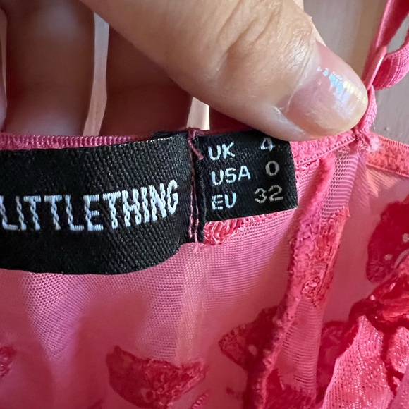 PRETTYLITTLETHING hot pink embroidered mesh corset top - Picture 14 of 14